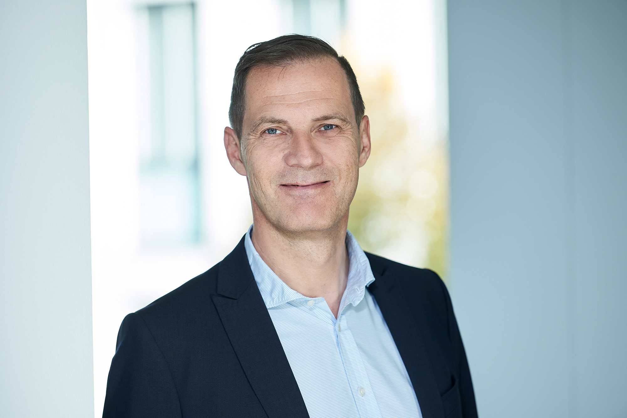 mitarbeiter roman antoni von der hypo immobilien und leasing