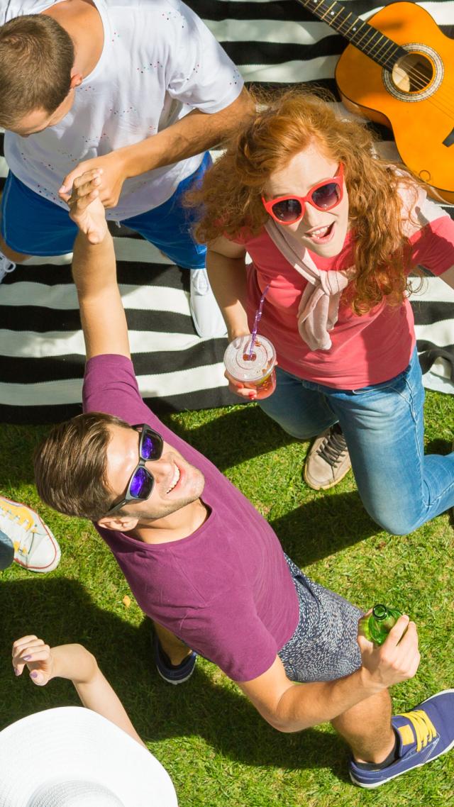 Grillzeit Was tun gegen laute Nachbarn und störende Rauch