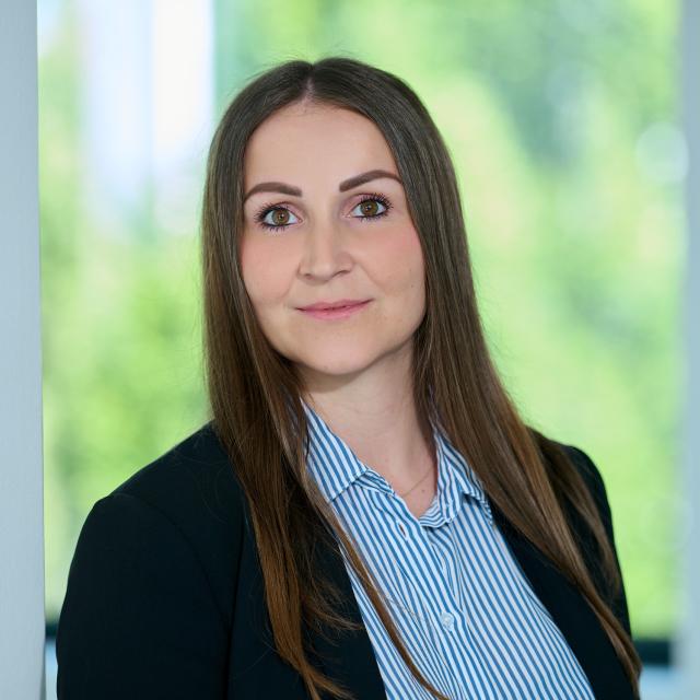 Auf dem Foto ist Natalie Mitov
