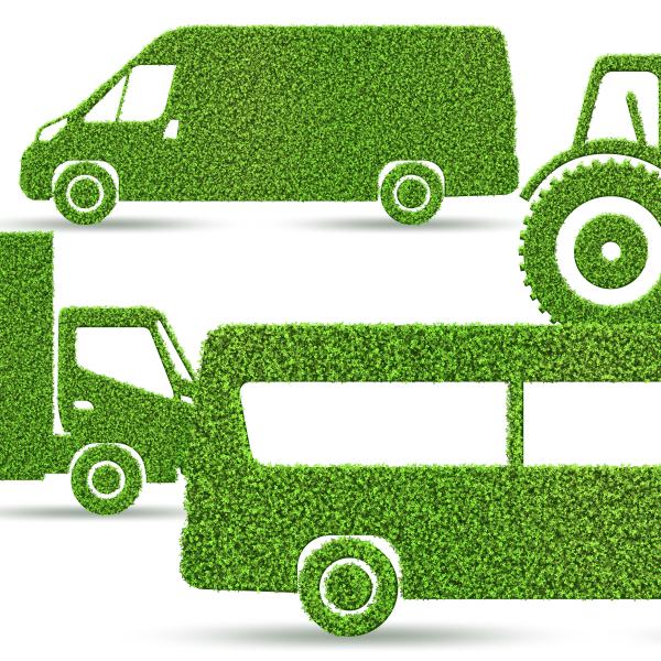 Grün gezeichnete LKW, Traktor, Kleinbus