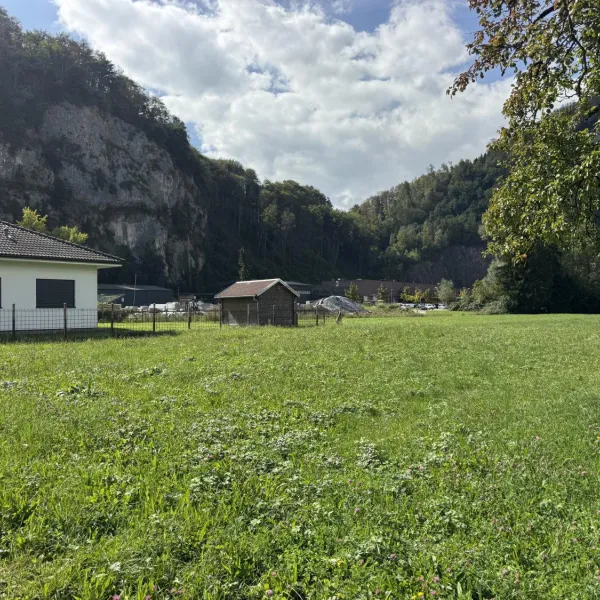 ATTRAKTIVES GRUNDSTÜCK AM RAND DES KUMMENBERGS in Götzis