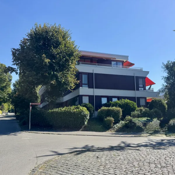 Helle Dachgeschosswohnung mit 40 m² Südwest-Terrasse in priviligierter Wohnlage in Dornbirn